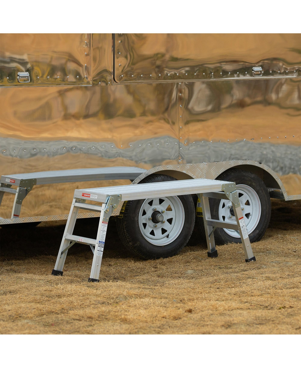 Work Platform Aluminum Portable Bench Folding Ladder Ansi Capacity 225 Lbs 40"
