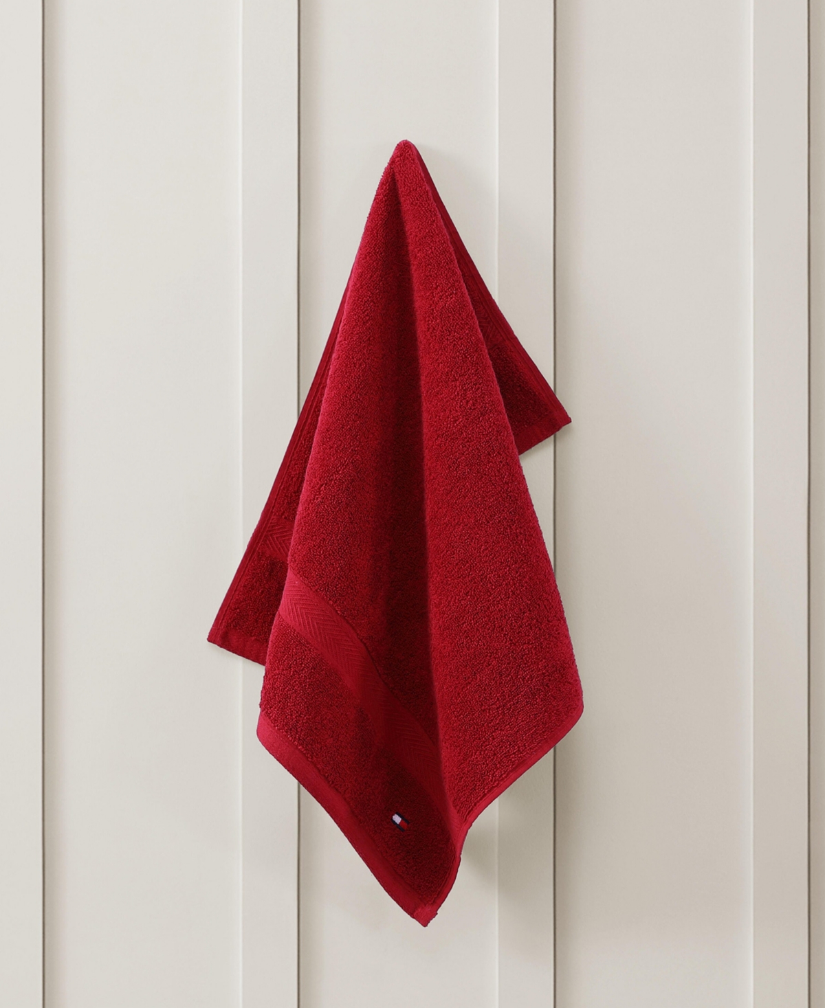 Tommy Hilfiger Home Modern American Solid Cotton Bath Towel, 30" X 54"