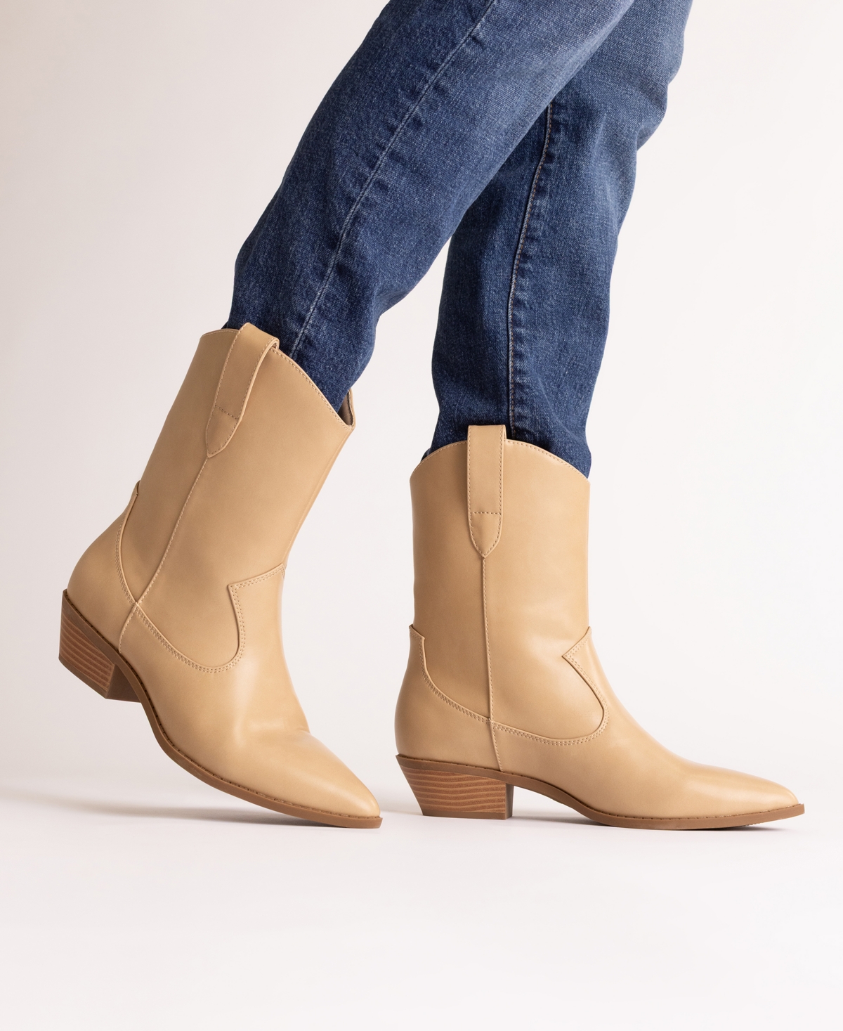 Journee Collection Women's Fritzie Western Pointed Toe Comfort Ankle Booties In Brown