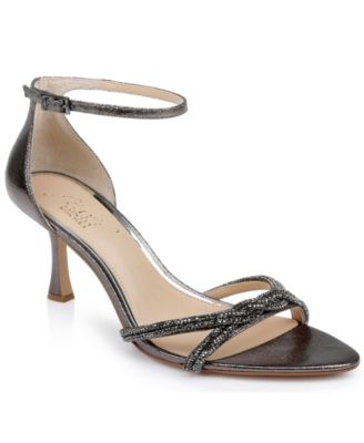 Jewel Badgley Mischka