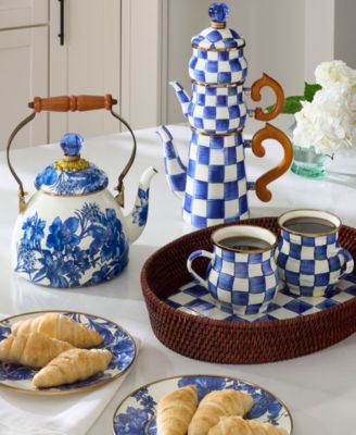 Royal English Garden 2-Qt. Tea Kettle