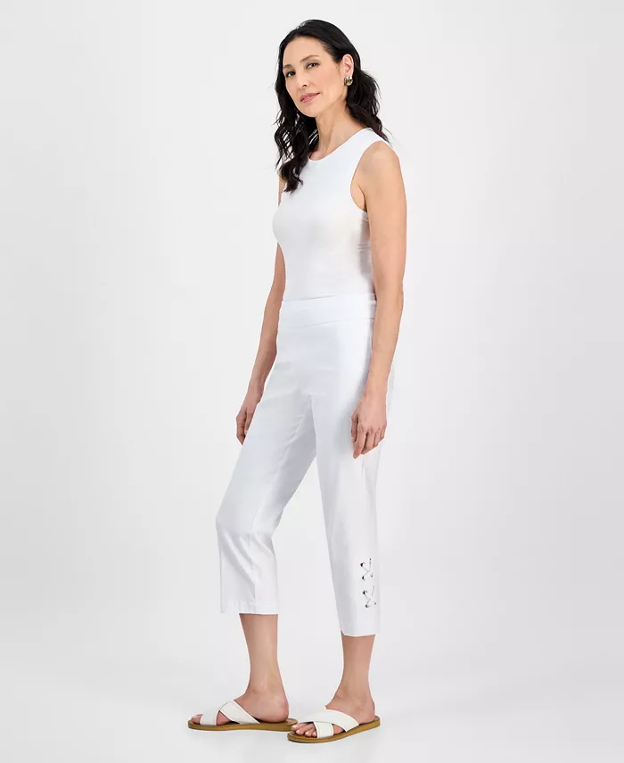 Women's Side Lace-Up Pull-On Capri Pants - thumbnail 3