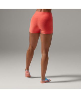 Women's TaviCloud Hot Short