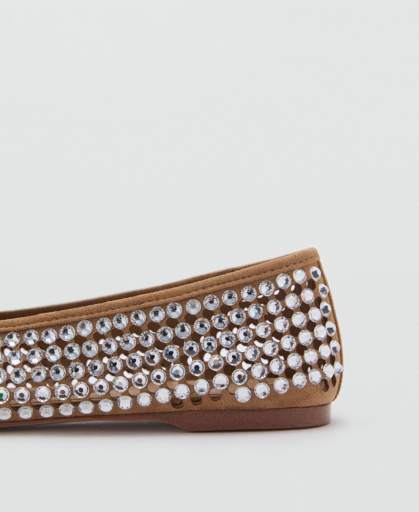 Женские балетки MANGO Rhinestone Die-Cut Ballet Flats, цвет: Бежевый — фото 3