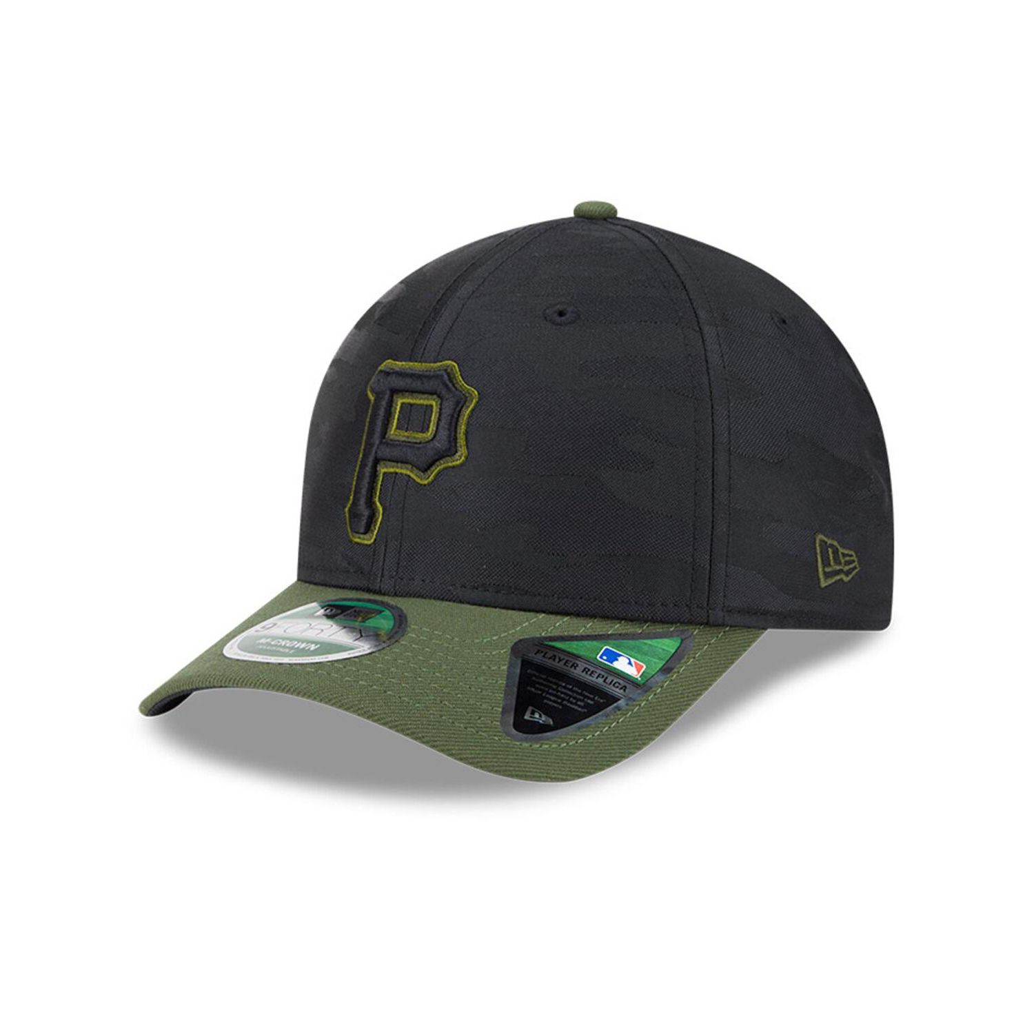 Men's Black Pittsburgh Pirates Player Replica 9FORTY Adjustable Hat
