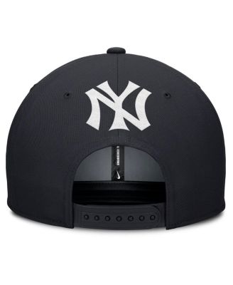 Men's Gray/Navy New York Yankees Pro Performance Snapback Hat