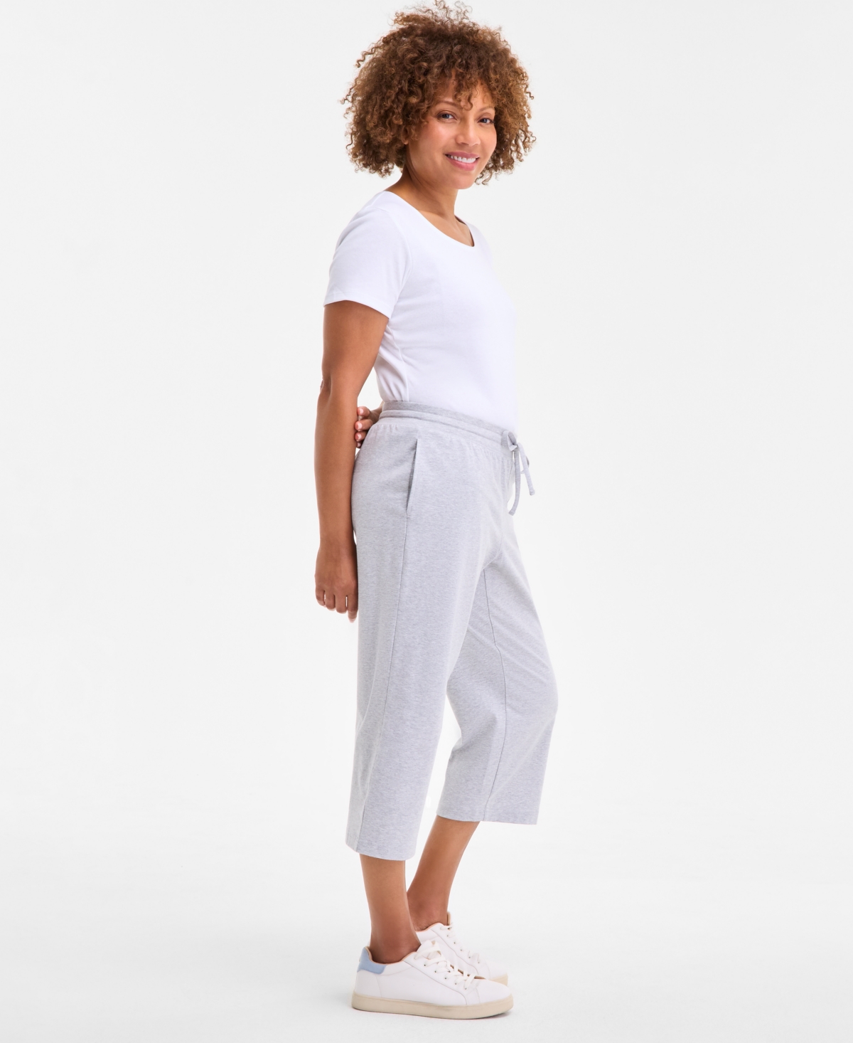 STYLE & CO WOMEN'S MID RISE CAPRI SWEATPANTS, CREATED FOR MACY'S 