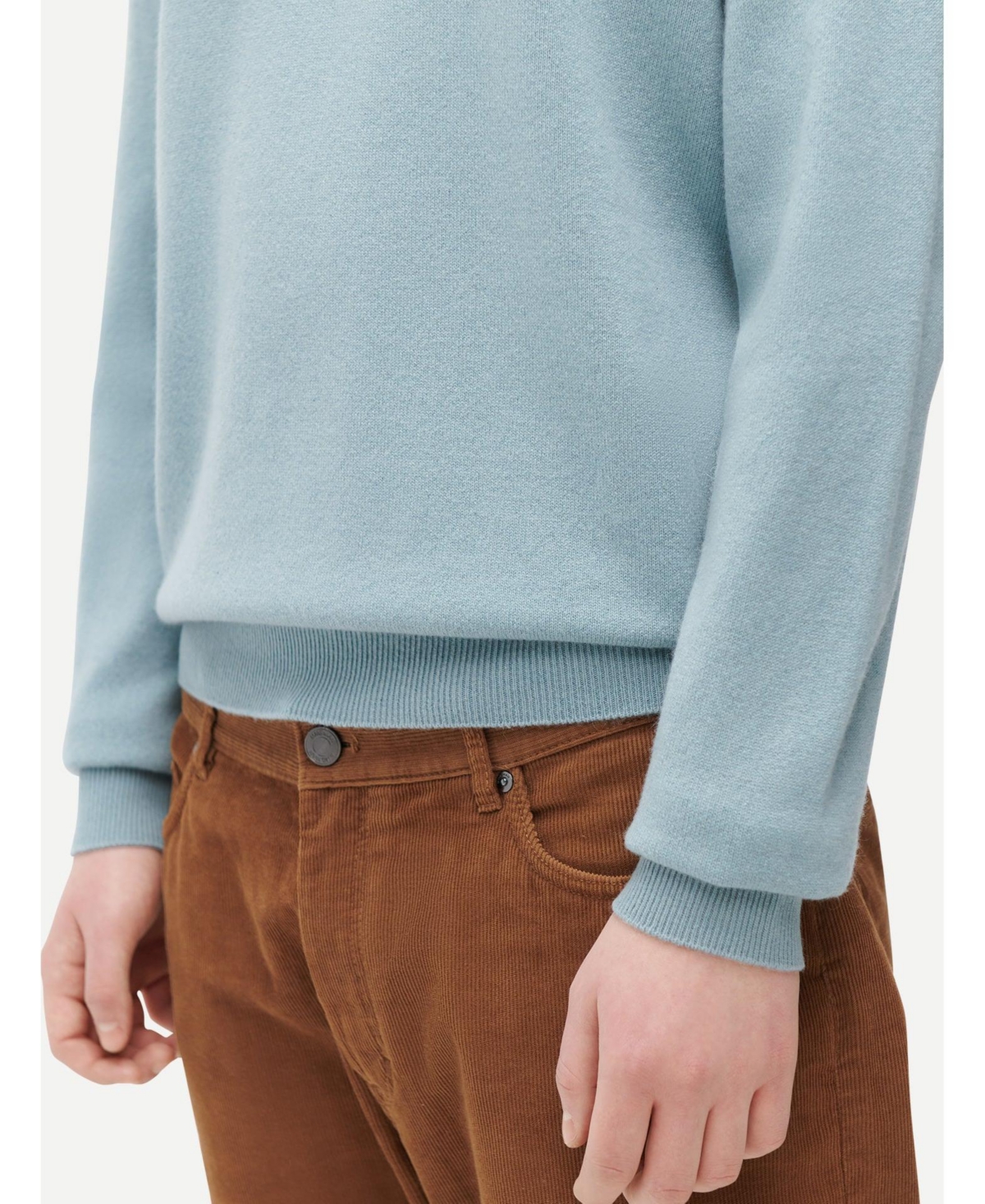 Gobi Cashmere Men's Essential Crew Neck Sweater