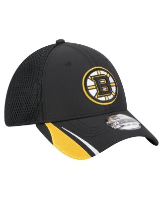 Men's Black Boston Bruins Linear Featherweight 39THIRTY Flex Hat