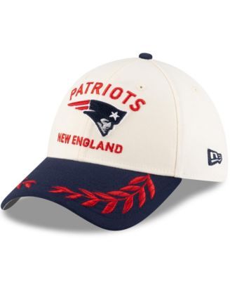 New Era - Men's Cream/Navy New England Patriots 2025 NFL Draft 39THIRTY Flex Hat