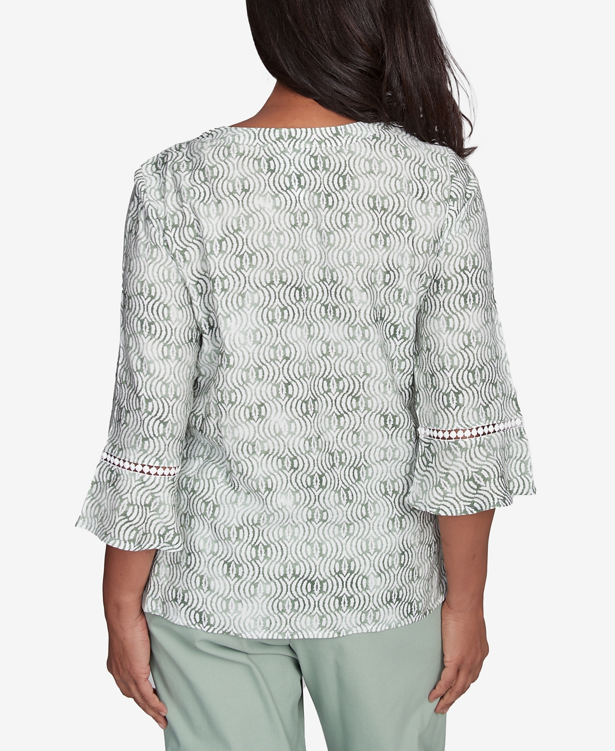 Alfred Dunner Plus Size Santa Fe Embroidered Geometric Flare Sleeve Top In Aloe