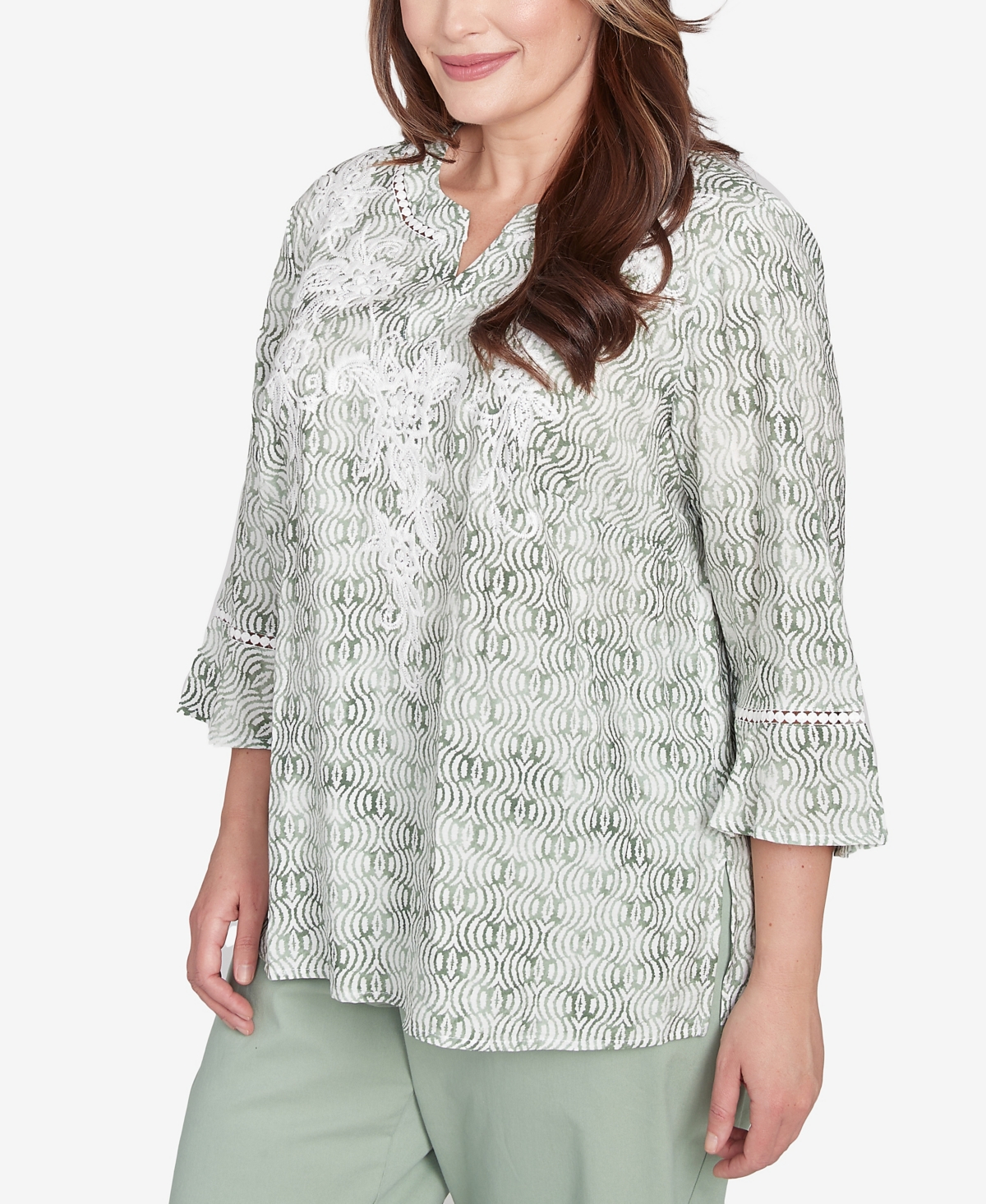 Alfred Dunner Plus Size Santa Fe Embroidered Geometric Flare Sleeve Top In Aloe