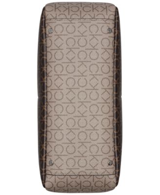 Zoe Signature Chain Tote Bag