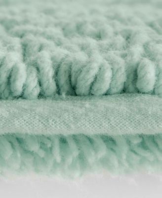 Splendor Reversible Tufted Cotton Bath Rug, 24" x 36"