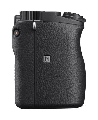 Alpha a6400 Mirrorless Camera with E PZ 16-50mm f/3.5-5.6 OSS II Lens, Black