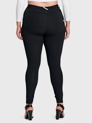 Women's Curvy High-Rise Sculpting Skinny Pants