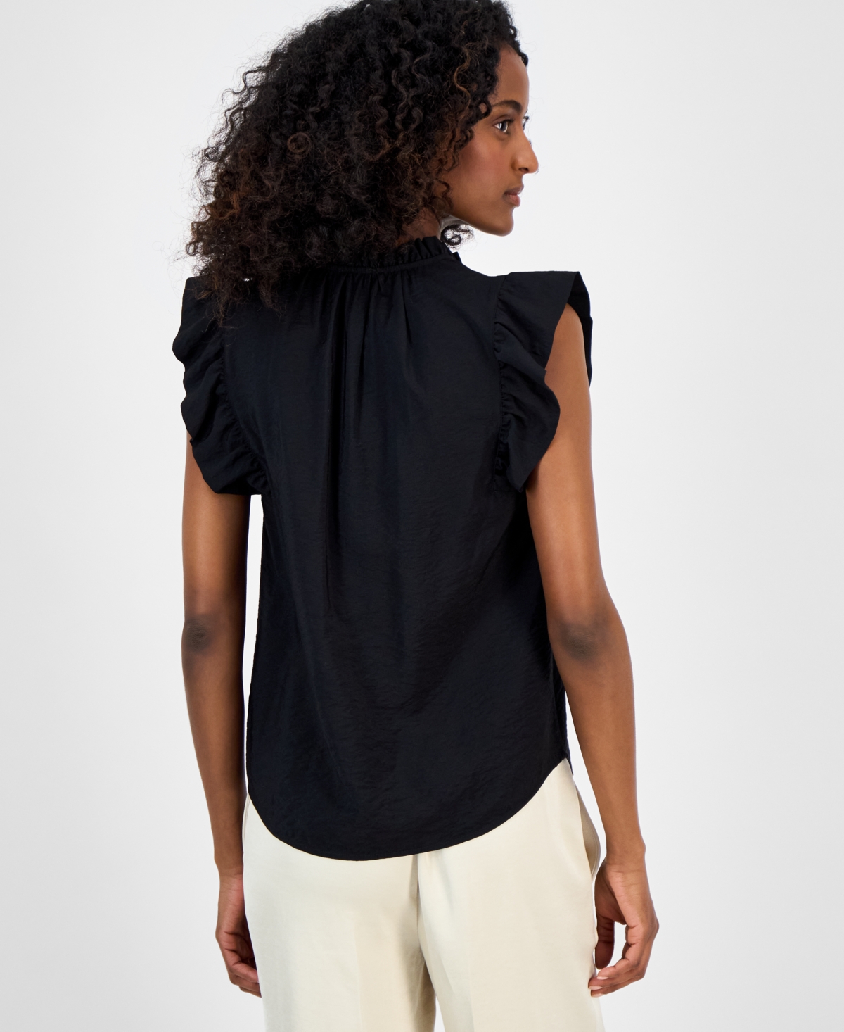 ANNE KLEIN WOMEN'S SLEEVELESS TEXTURED RUFFLE BLOUSE 
