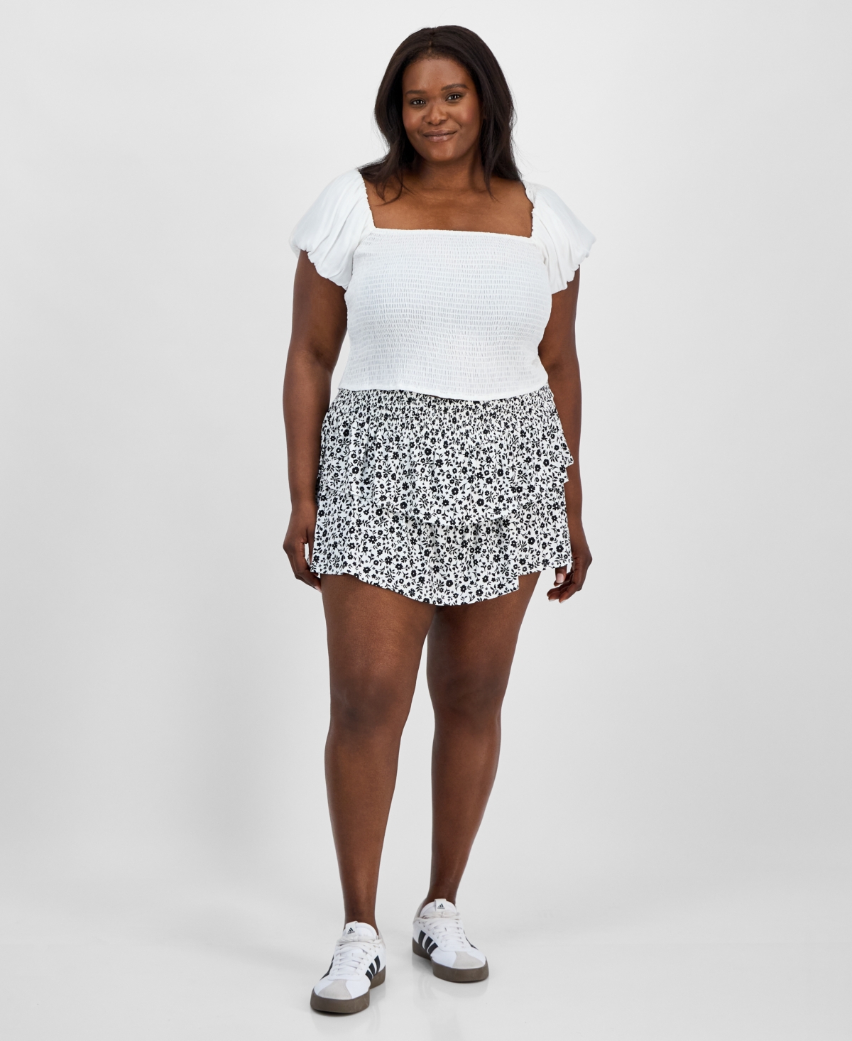 Trendy Plus Size Tiered Mini Skort - Egret