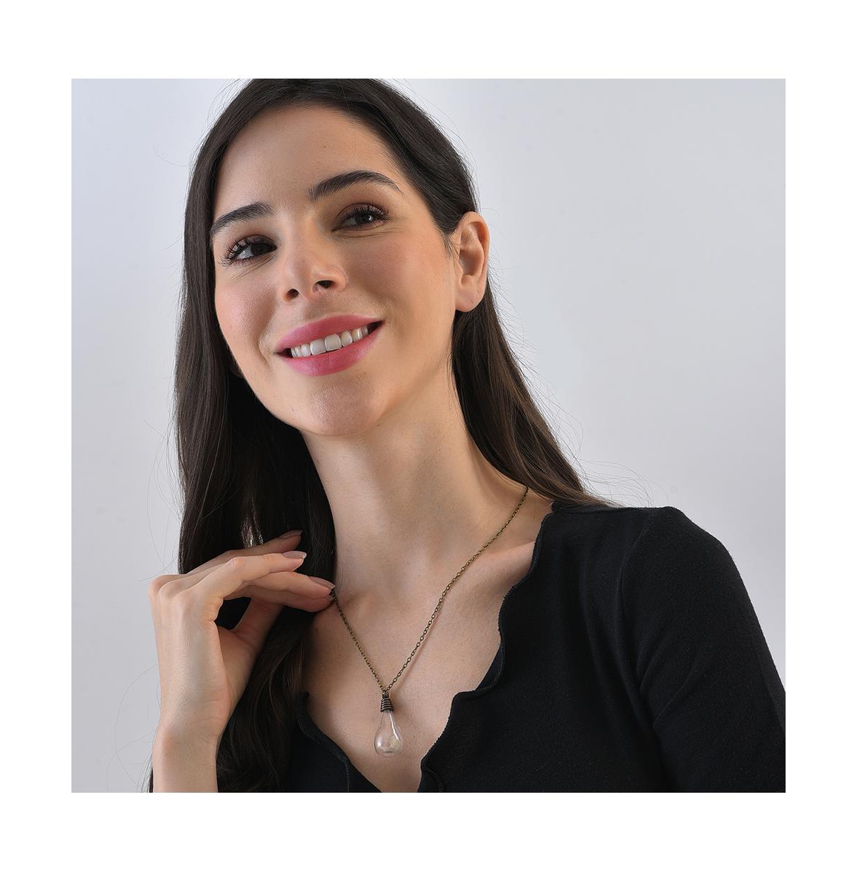 Sohi Women's Silver Plated Designer Pendant Chain In Silver