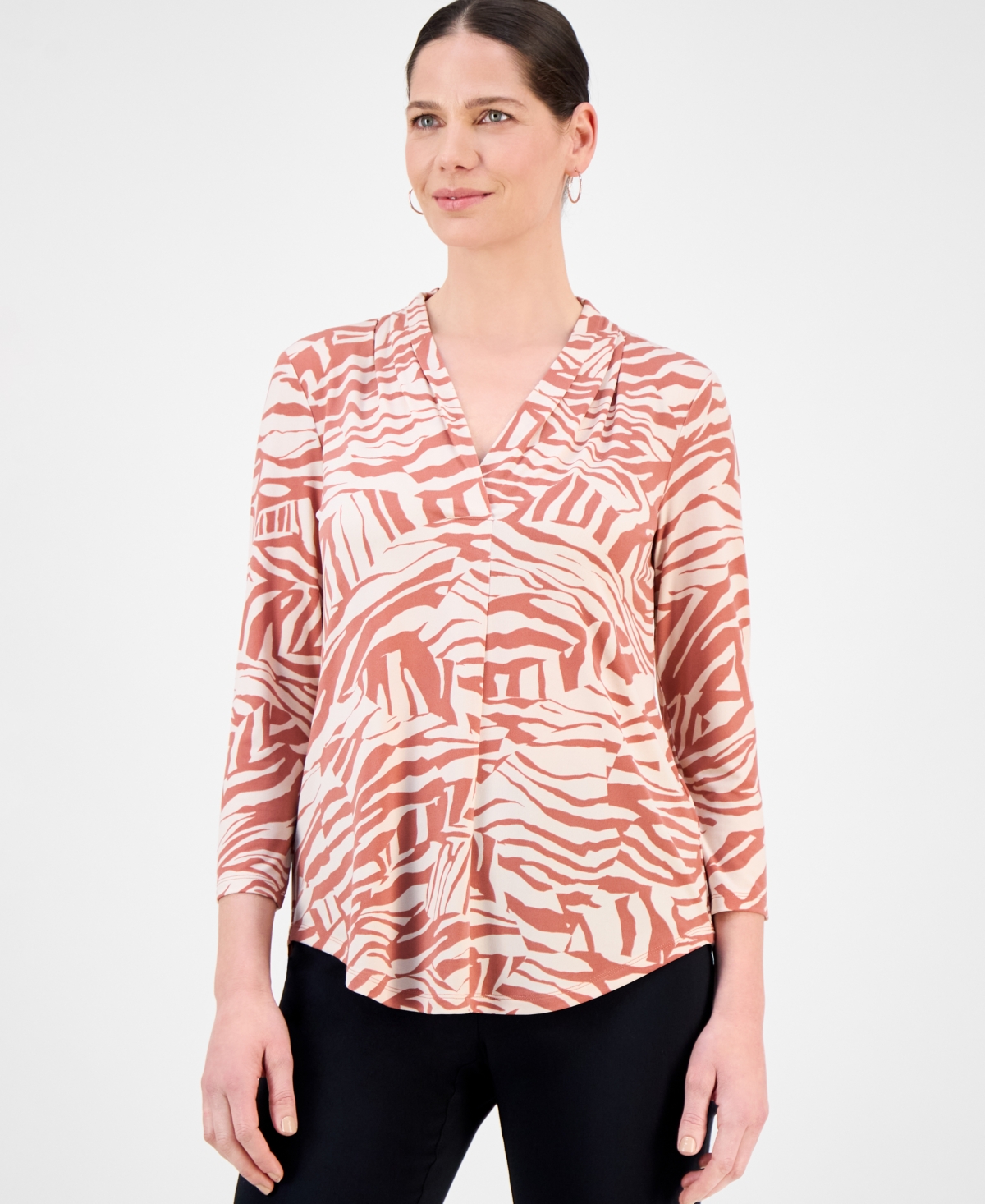 Women's Printed 3/4 Sleeve V-Neck Knit Top, Exclusively at Macy's - Magnolia Blossom Combo
