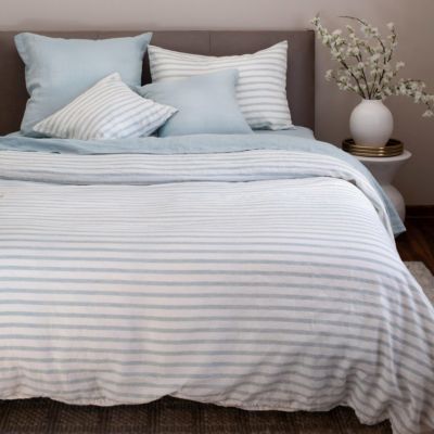 20" x 20" French Linen Pillow with Removable Sham