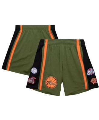 Mitchell & Ness - Men's Green Philadelphia 76ers 1996-97 Hardwood Classics Flight Swingman Shorts
