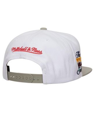 Men's White/Gray Chicago Bulls Core Snapback Hat