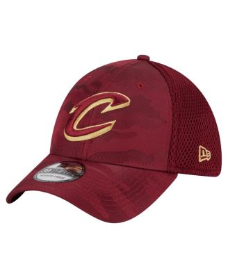 New Era - Men's Wine Cleveland Cavaliers Subtle Camo 39THIRTY Flex Hat