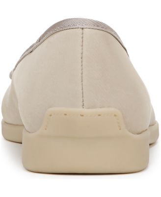 Women's Maura Round Toe Ballerina Flats