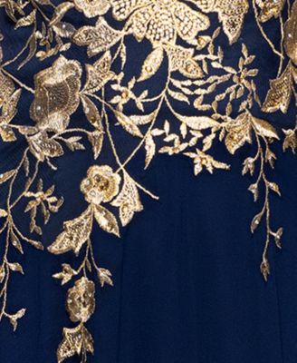 Women's Embroidered V-Neck Front-Slit Gown