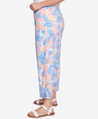 Plus Size Floral Print Soft Capri Pants