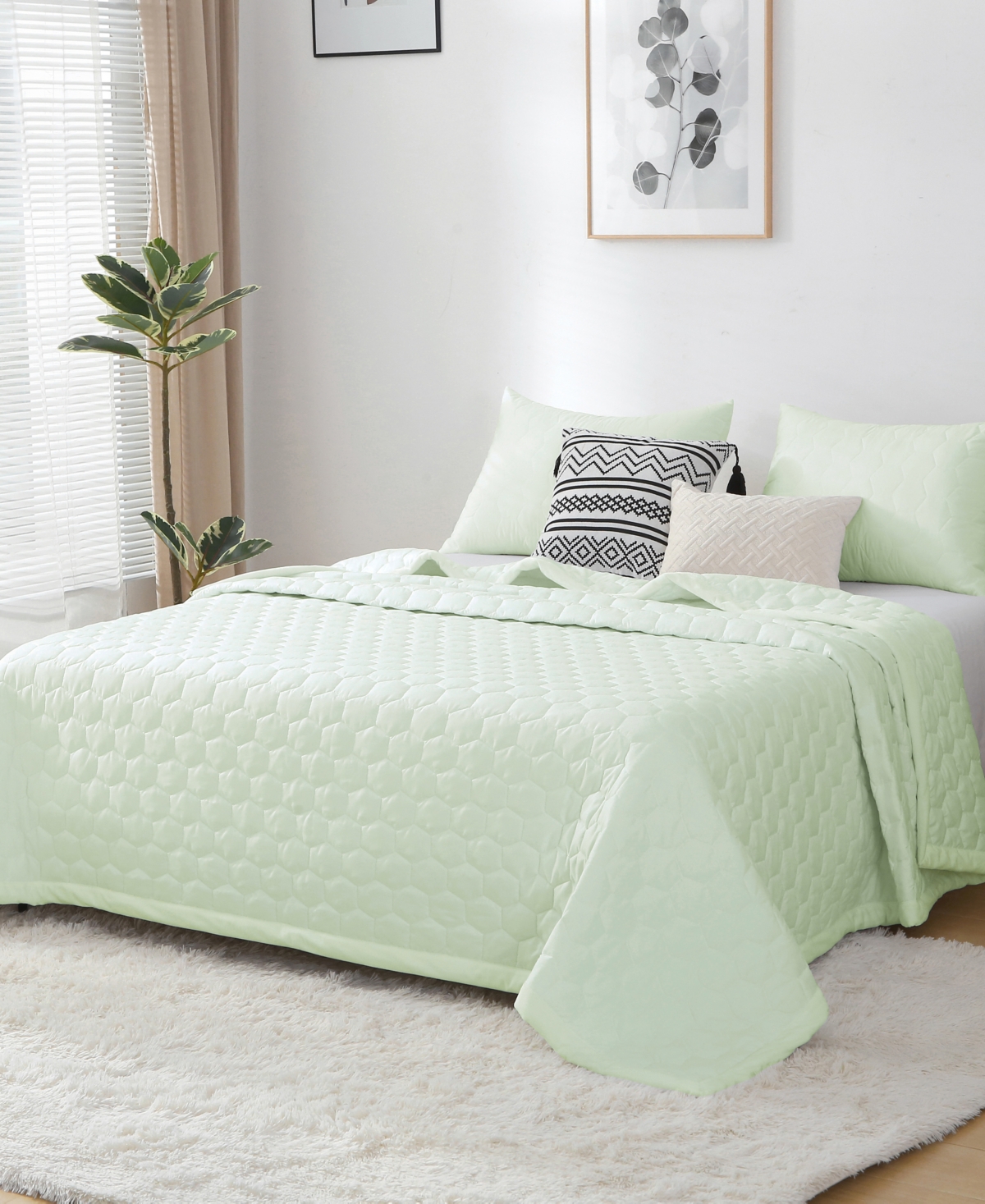 St. James Home Mini Honeycomb Down Alternative Blanket Set, Full/queen In Green