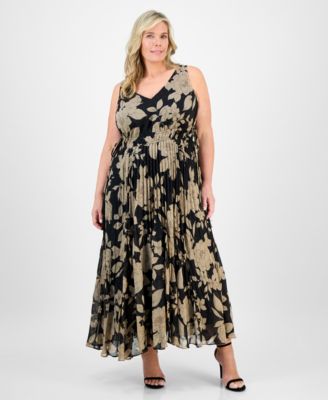 Taylor - Plus Size Printed Tie-Waist Pleated Maxi Dress