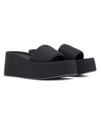 Women's Uproar Wedge Sandal