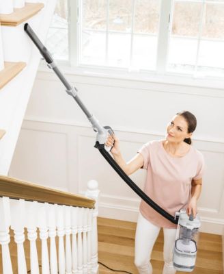 Navigator Lift-Away ADV Upright Vacuum