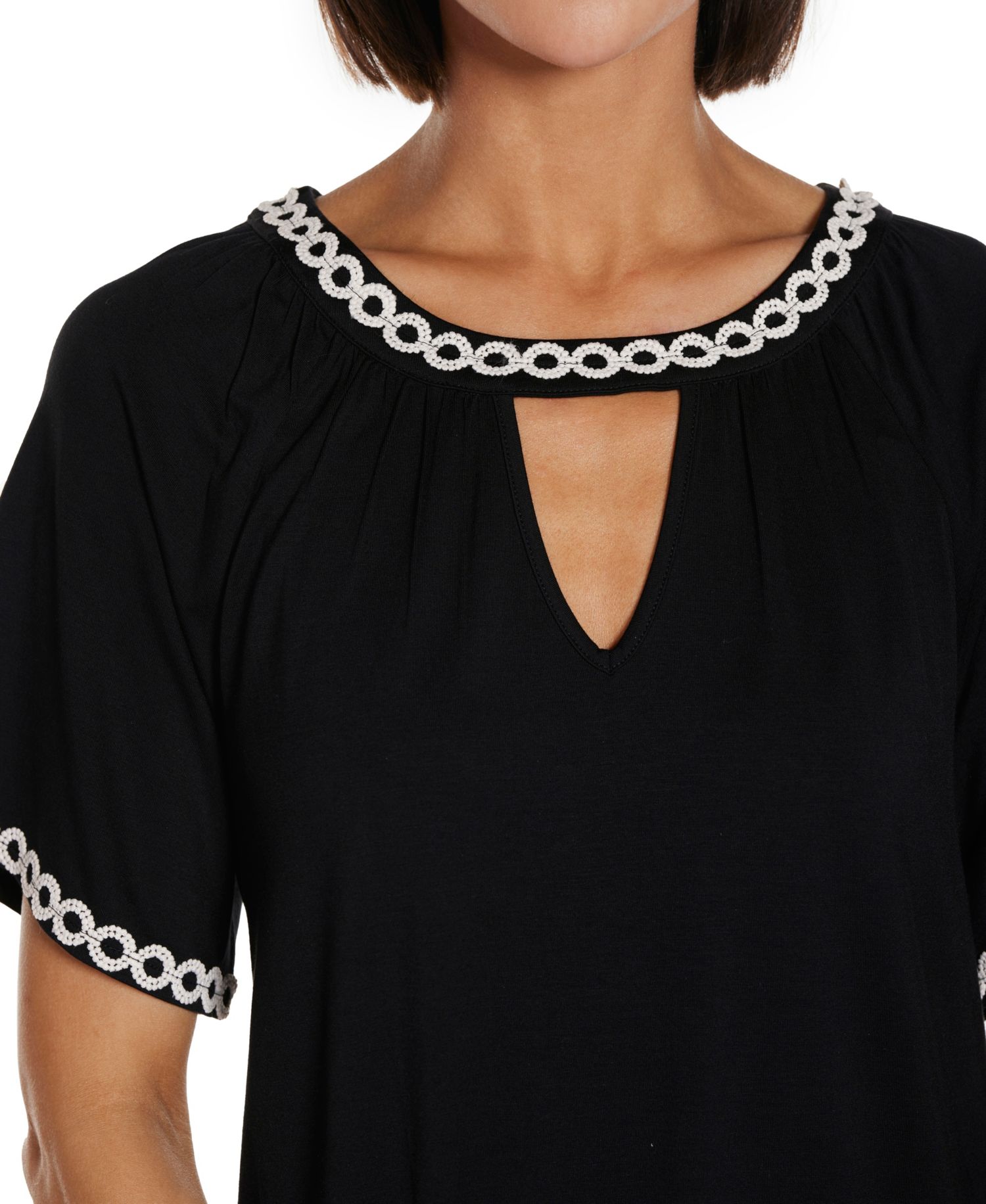 Women's Crochet Trim Short Sleeve Knit Top