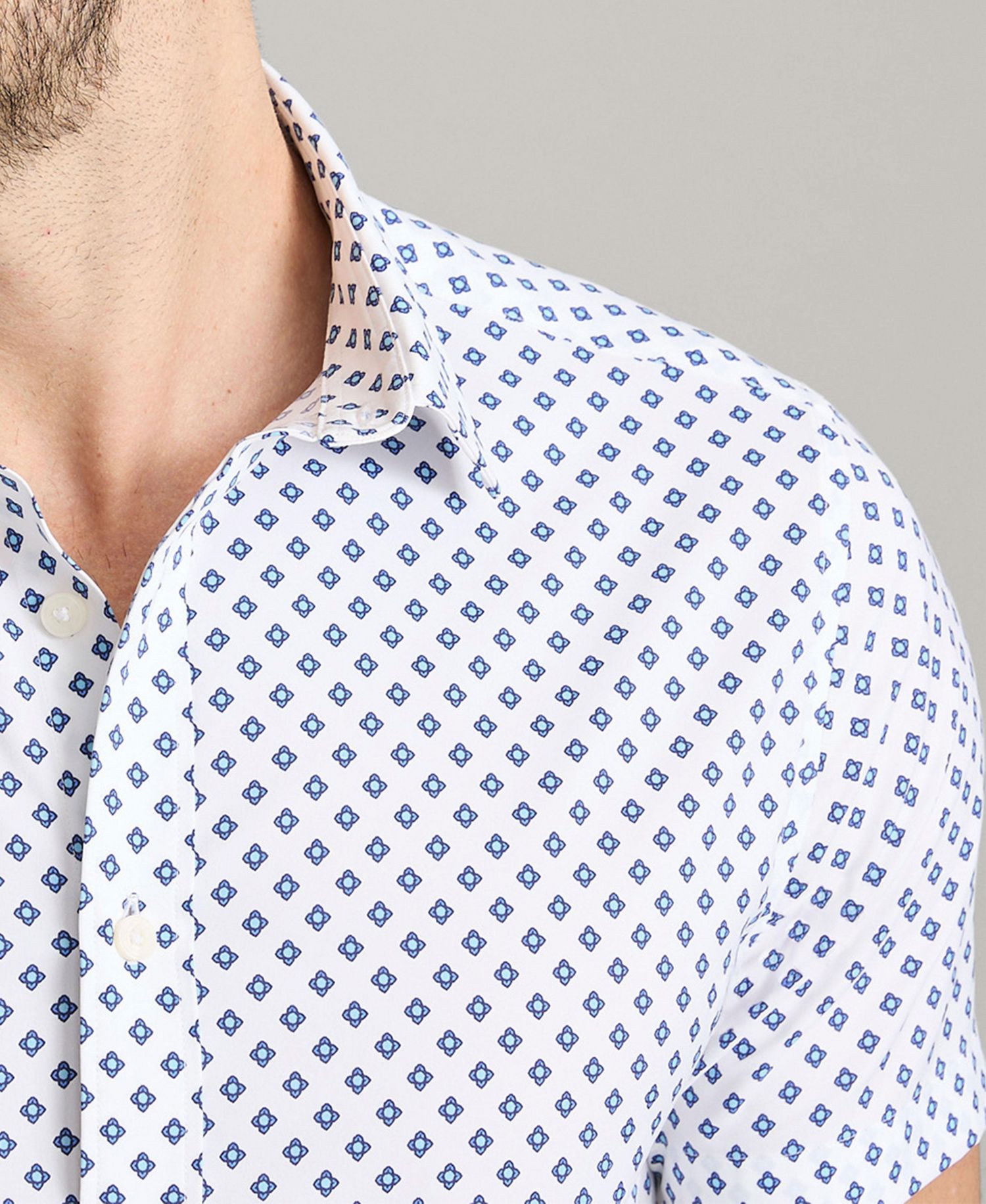 Men's Regular Fit Wrinkle-Free Performance Tidwell Short Sleeve Button Up Shirt