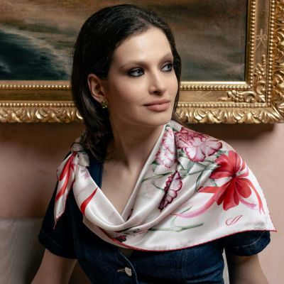 Fior di Mamma - Hand Rolled Silk Foulard for Women