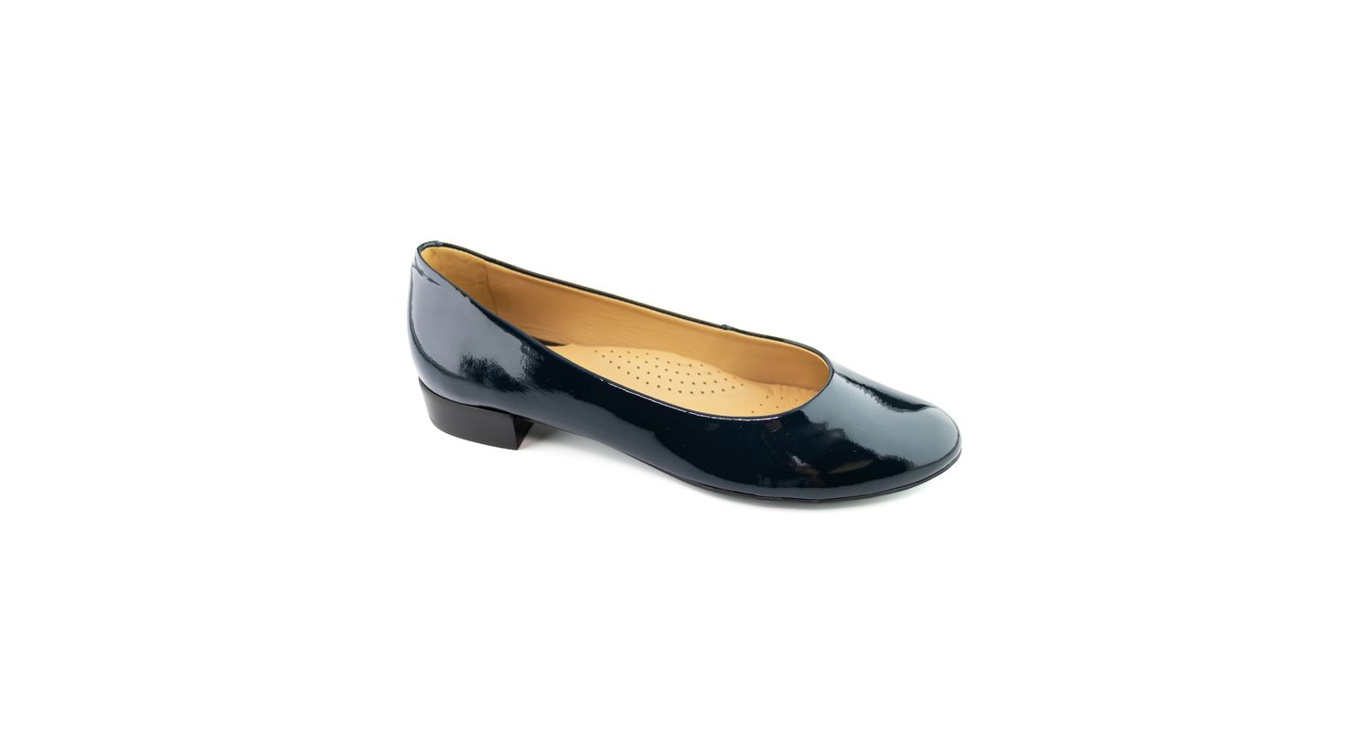 Womens Madison Slip on Comfort Flat