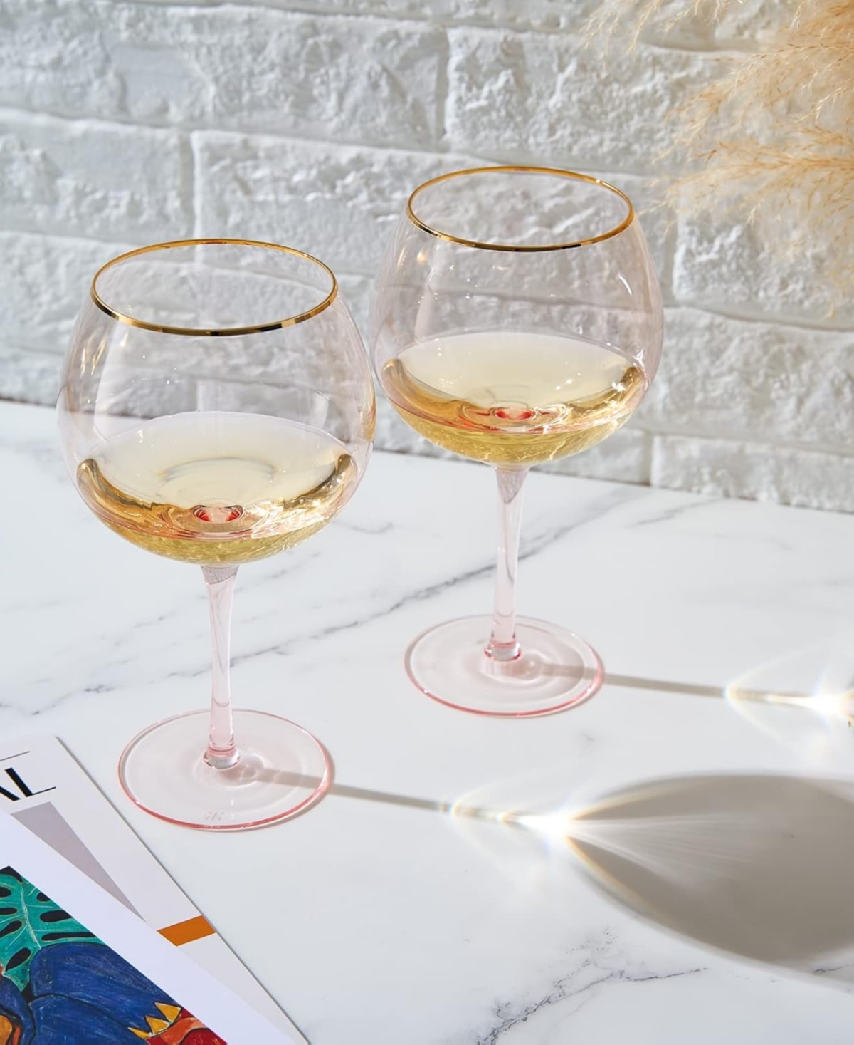 The Wine Savant Gold Rim Vintage Stemmed Wine Glasses, Set Of 2