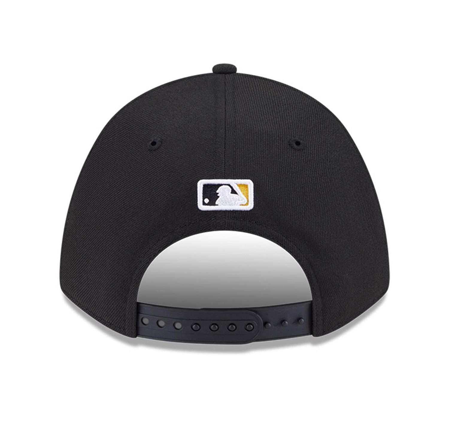 Men's Black Pittsburgh Pirates Player Replica 9FORTY Adjustable Hat
