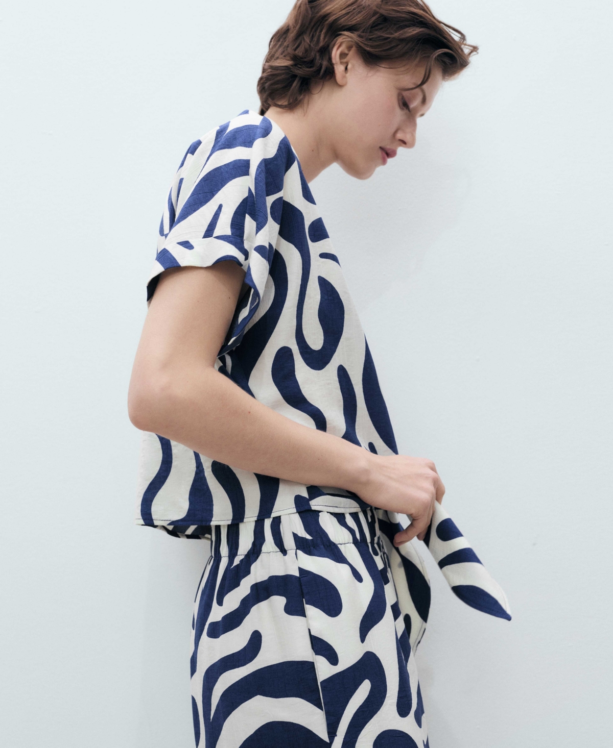 Mango Women's Floral-print Knot Detail Cropped Shirt