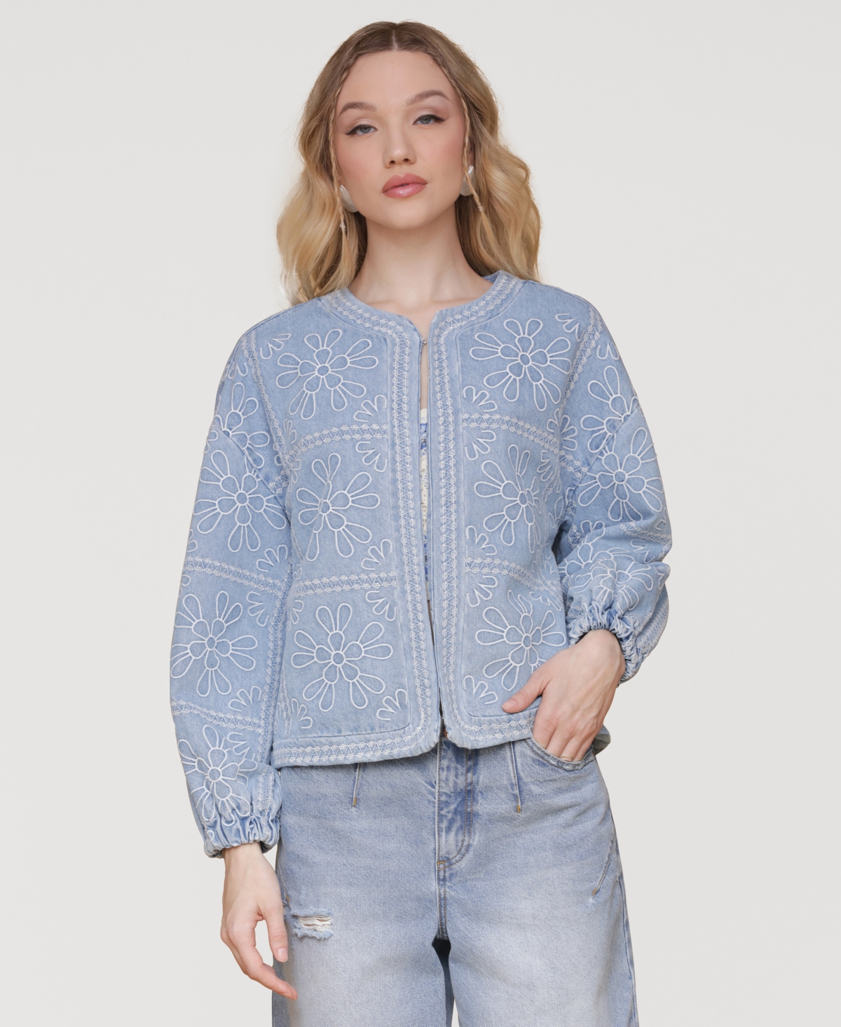 Avec Les Filles Women's Floral Embroidered Barn Jacket