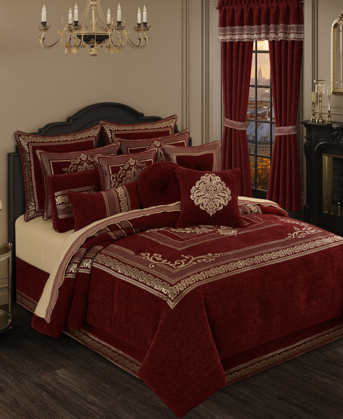 J Queen New York Laurenza 4-pc. Comforter Set, Queen