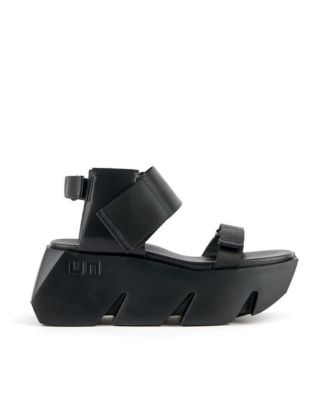 United Nude