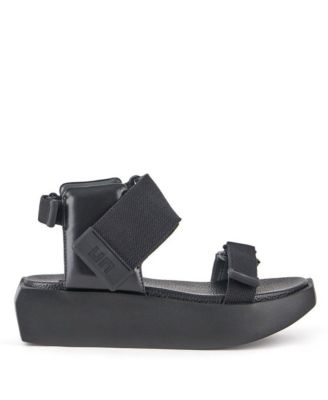 United Nude