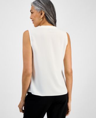Women's Sleeveless Ruffle-Neck Blouse