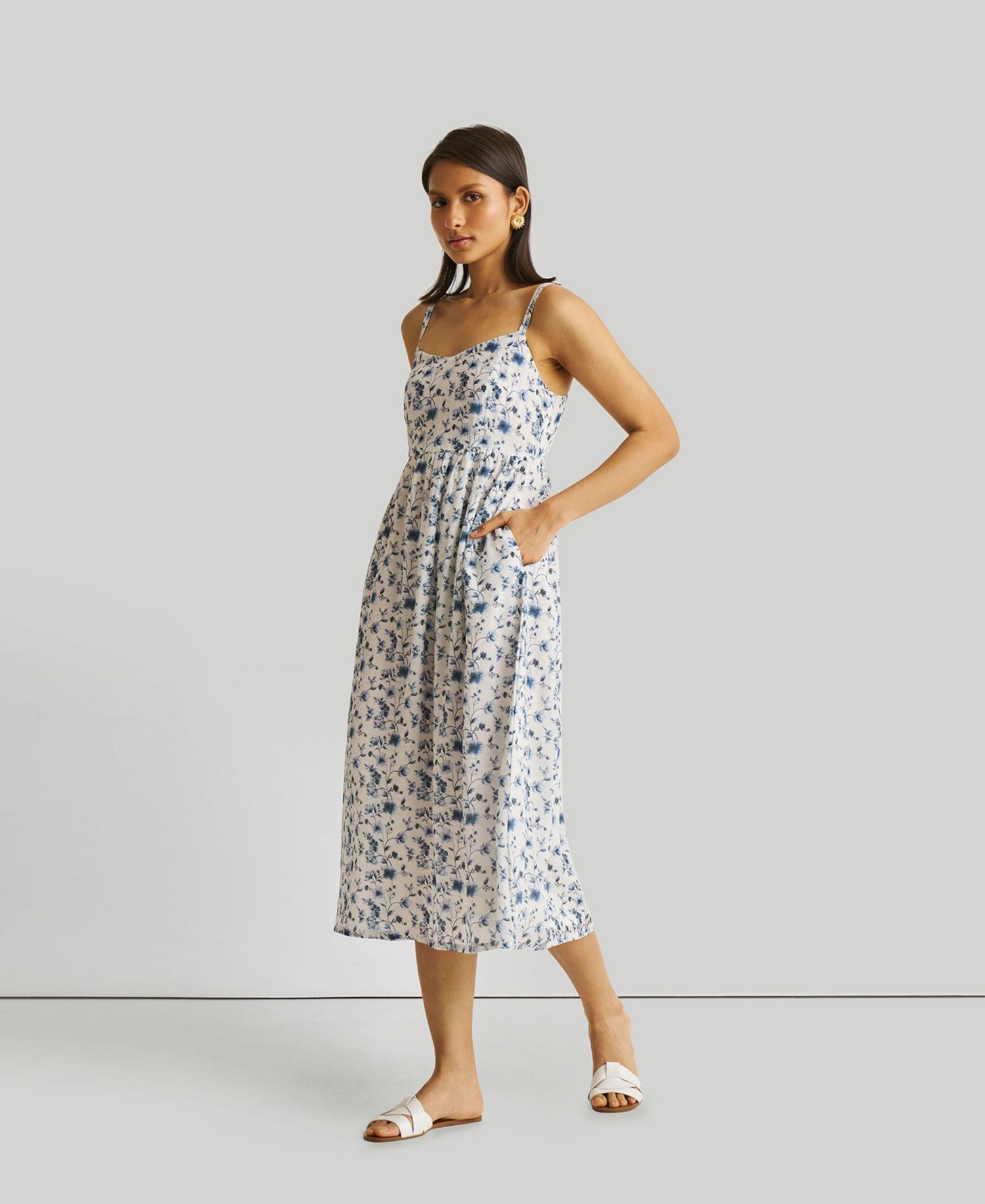 Women's Strappy Gathered Midi Dress