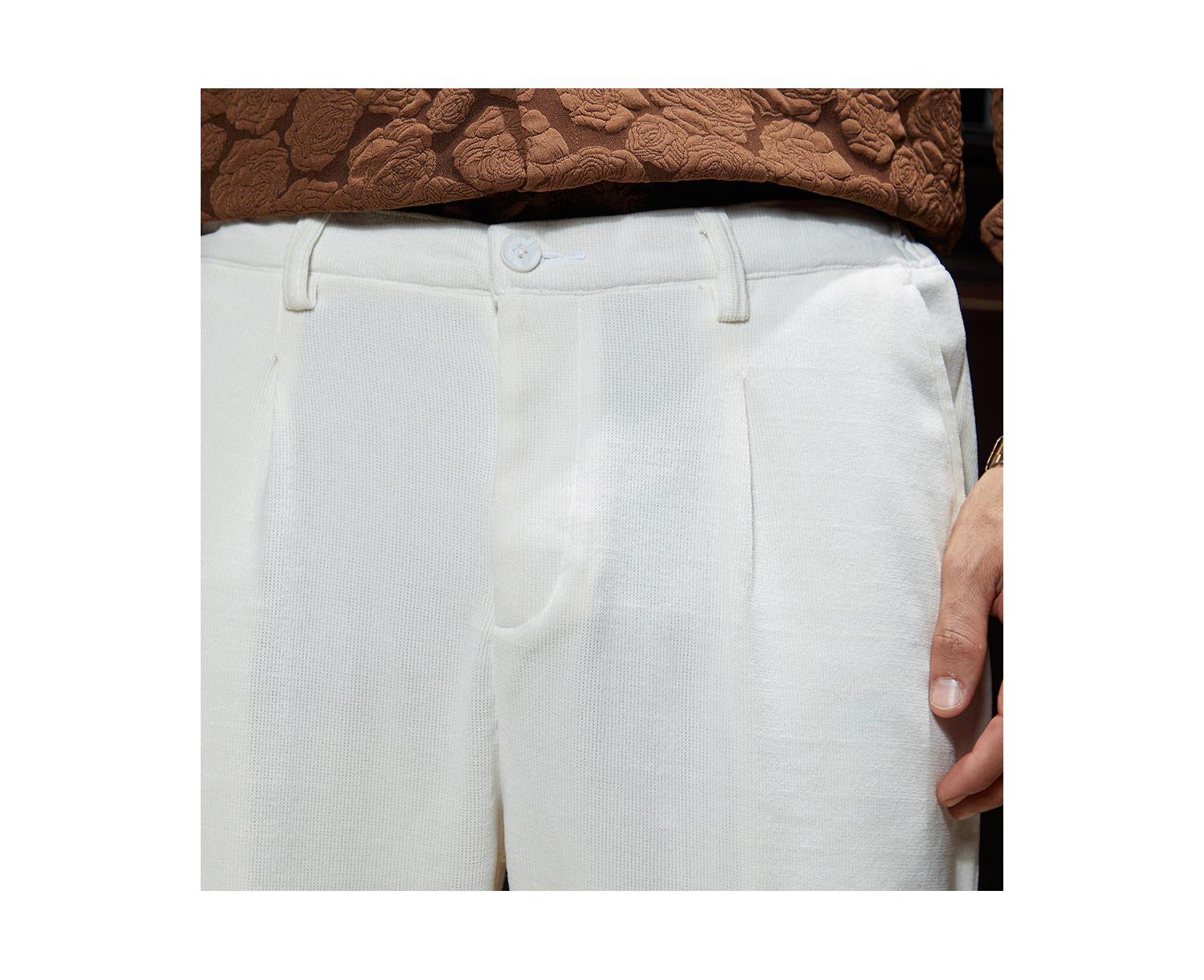 Men's Cream White Waffle-Pleated Straight Trousers
