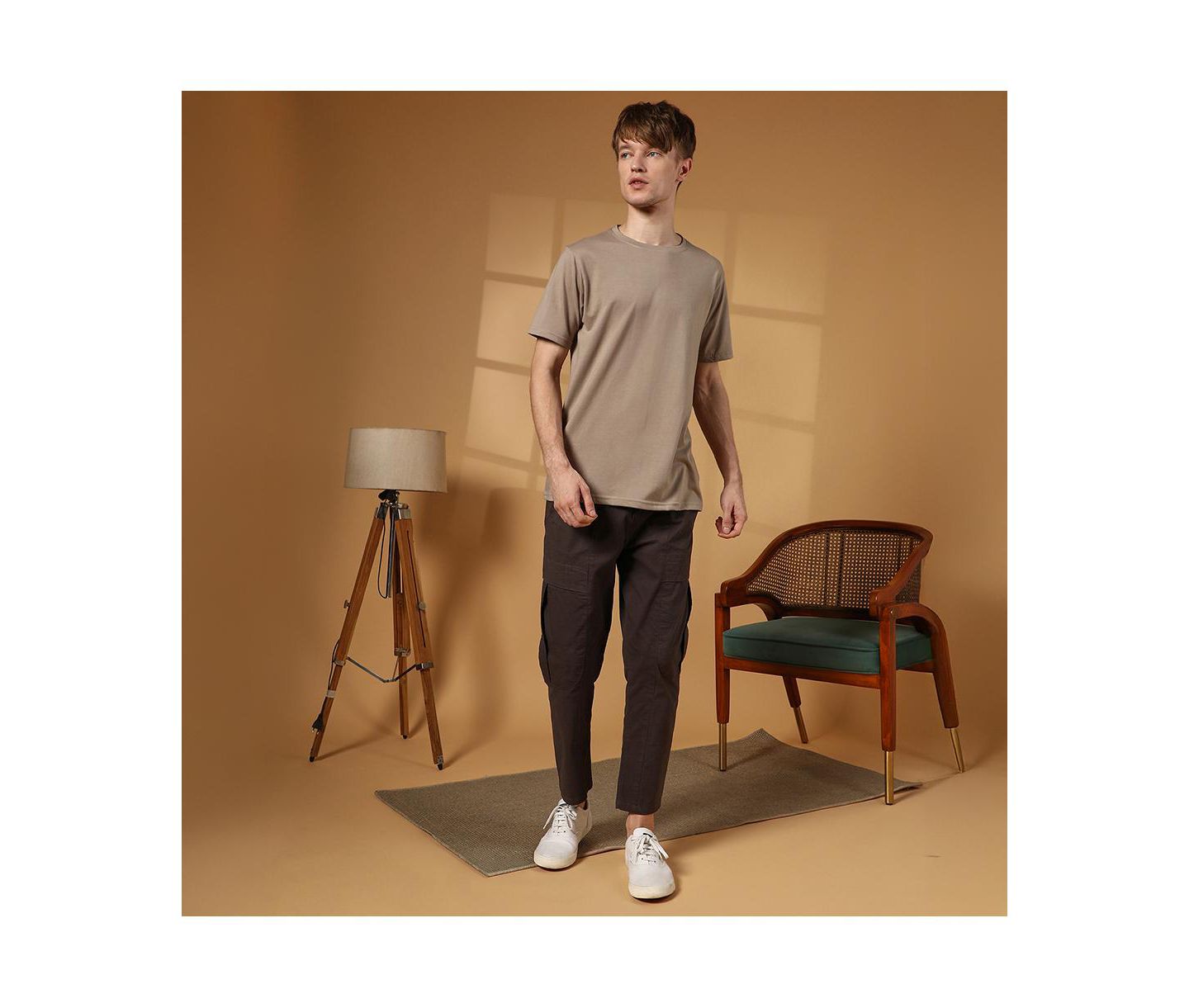 Мужская футболка Cahoot Campus Sutra Cloud Grey Solid Regular, цвет: Серый — фото 6